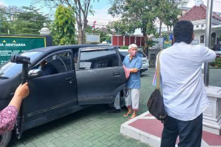 Ⓒ Hak cipta foto di atas dikembalikan sesungguhnya kepada sang pemilik foto Ⓒ Hak cipta foto di atas dikembalikan sesungguhnya kepada pemilik foto