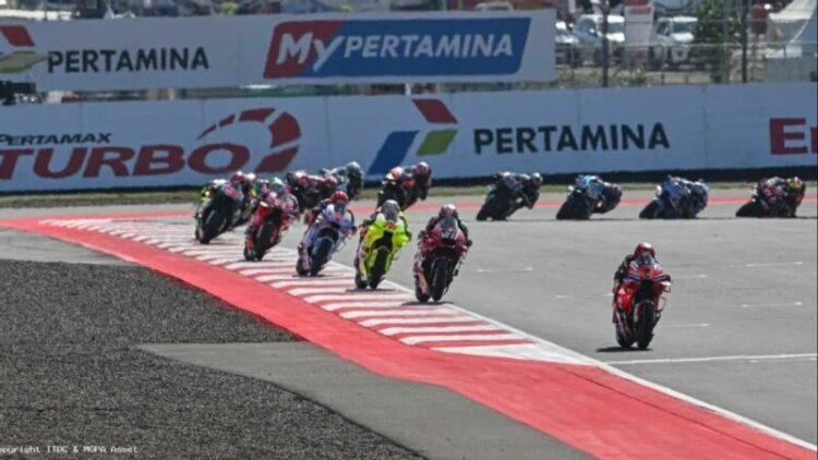 Ⓒ Hak cipta foto di atas dikembalikan sesungguhnya kepada pemilik foto