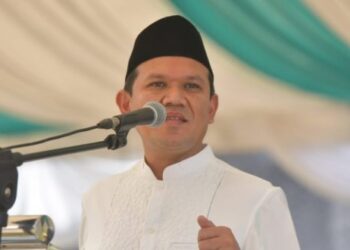 Wakil Gubernur (Wagub) Aceh, Fadhlullah, menghadiri peringatan Maulid Nabi Muhammad SAW yang digelar masyarakat Gampong Meunasah Kayee Jatoe, Teupin Raya, Kecamatan Glumpang Tiga, Kabupaten Pidie, pada Minggu (7/9/2025). FOTO/Net. Ⓒ Hak cipta foto di atas dikembalikan sesungguhnya kepada pemilik foto