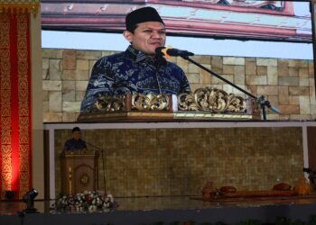 Wakil Gubernur Aceh, Fadhullah, menghadiri peringatan Maulid Nabi Besar Muhammad SAW yang diselenggarakan Ikatan Keluarga Nagan Raya (IKNR) Jakarta di Asrama Haji Pondok Gede, Sabtu (20/9/2025). Ⓒ Hak cipta foto di atas dikembalikan sesungguhnya kepada pemilik foto