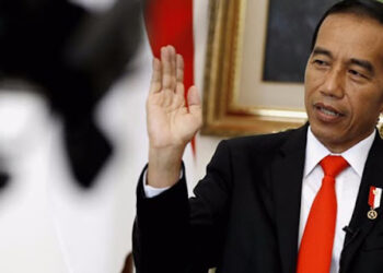 Terungkap Presiden ke-7 RI, Joko Widodo alias Jokowi pernah meminta agar anggota polisi aktif dapat menduduki jabatan sipil. FOTO/Net. Ⓒ Hak cipta foto di atas dikembalikan sesungguhnya kepada pemilik foto