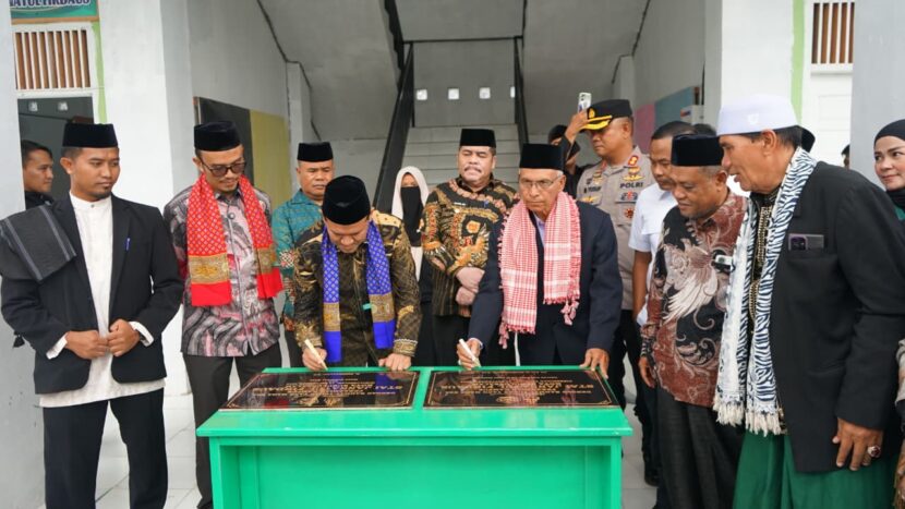 Ⓒ Hak cipta foto di atas dikembalikan sesungguhnya kepada pemilik foto