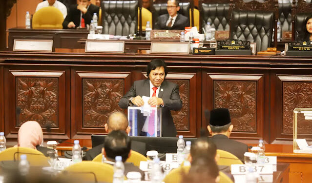 Ⓒ Hak cipta foto di atas dikembalikan sesungguhnya kepada pemilik foto