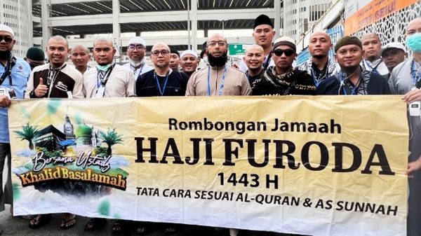 Ⓒ Hak cipta foto di atas dikembalikan sesungguhnya kepada sang pemilik foto Ⓒ Hak cipta foto di atas dikembalikan sesungguhnya kepada pemilik foto