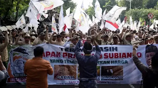 Kudeta & SOB yang Gagal: Pertarungan Maut Penghuni Istana Menunggangi Aksi Demo 25 -28 Agustus