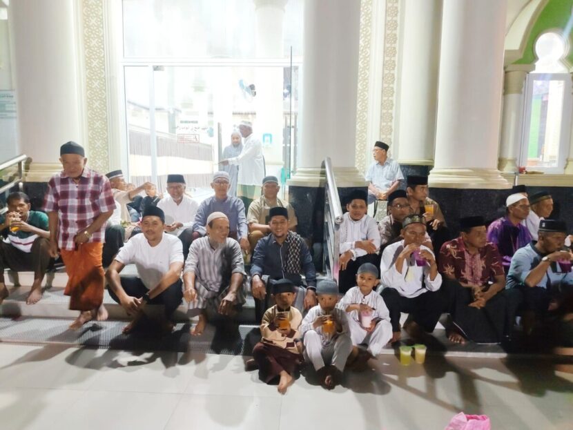 Ⓒ Hak cipta foto di atas dikembalikan sesungguhnya kepada pemilik foto Ⓒ Hak cipta foto di atas dikembalikan sesungguhnya kepada pemilik foto