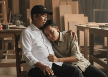 Arahan Presiden ke-7 Joko Widodo atau Jokowi kepada relawannya untuk mendukung Prabowo-Gibran dua periode merupakan upaya intervensi terhadap pemerintahan Presiden Prabowo. FOTO/Net. Ⓒ Hak cipta foto di atas dikembalikan sesungguhnya kepada pemilik foto