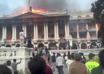 Demonstrasi di Nepal rupanya juga terinspirasi dengan protes massal di Indonesia beberapa minggu lalu. Hal ini disampaikan  mantan Penasihat Ekonomi Utama Pemerintah India, Sanjeev Sanyal, Rabu (10/9/2025). FOTO/Net. Ⓒ Hak cipta foto di atas dikembalikan sesungguhnya kepada pemilik foto