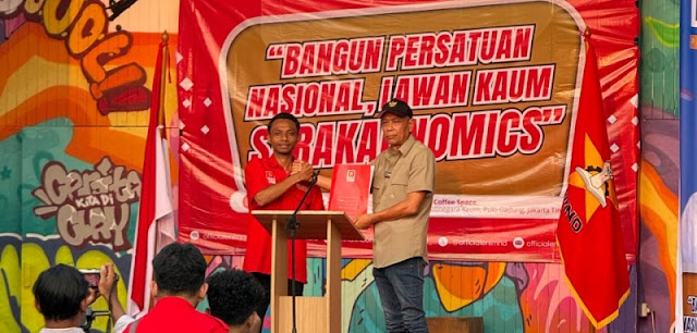 Ⓒ Hak cipta foto di atas dikembalikan sesungguhnya kepada pemilik foto Ⓒ Hak cipta foto di atas dikembalikan sesungguhnya kepada pemilik foto