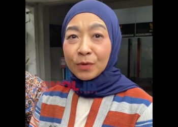 Vera Galuh yang mengklaim berasal dari air pegunungan sebagaimana saat menyambangi Kantor Badan Perlindungan Konsumen Nasional (BPKN) di Jakarta, Selasa, 28 Oktober 2025. FOTO/Net. Ⓒ Hak cipta foto di atas dikembalikan sesungguhnya kepada pemilik foto