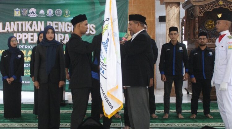Ⓒ Hak cipta foto di atas dikembalikan sesungguhnya kepada pemilik foto Ⓒ Hak cipta foto di atas dikembalikan sesungguhnya kepada pemilik foto