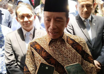 Sengkarut Utang Whoosh, Jokowi Sempat Sebut Proyek KCJB Bukan untuk Cari Untung