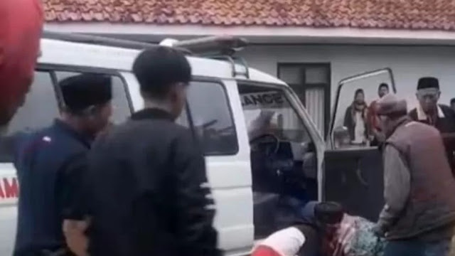 Sopir Ambulans Ciamis Tewas di Lokasi Antar Jenazah, Kelelahan dan Sakit Maag Diduga Jadi Penyebab