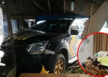 Mobil yang dikendarai tiga anggota Polda Sumut berinisial Bripda VPA, Bripda ST, dan Bripda BI menabrak trotoar dan menyerempet pejalan kaki di Jalan Putri Merak Jingga, Kelurahan Kesawan, Kecamatan Medan Barat, Kota Medan, Minggu (26/10) pukul 04.15 WIB. FOTO/Net. Ⓒ Hak cipta foto di atas dikembalikan sesungguhnya kepada pemilik foto