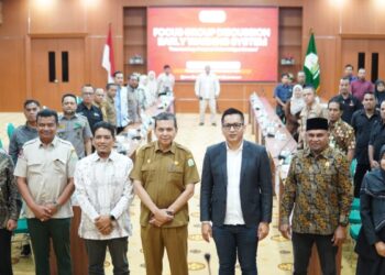 Forum Group Discussion (FGD) Early Warning System bertema “Peran Lembaga Penyiaran dalam Mitigasi Bencana” Komisi Penyiaran Indonesia (KPI) Aceh di Gedung Serbaguna Kantor Gubernur Aceh, Selasa (7/10/2025)
