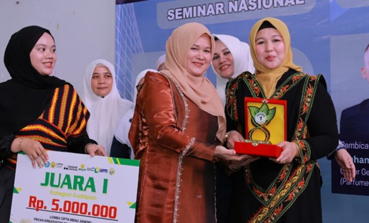 Ⓒ Hak cipta foto di atas dikembalikan sesungguhnya kepada pemilik foto Ⓒ Hak cipta foto di atas dikembalikan sesungguhnya kepada pemilik foto