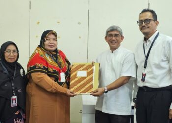 Prof Iqbalsyah Resmi Maju di Bursa Rektor USK, Ini Rekam Jejaknya