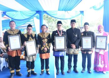 BEI Aceh, OJK, Pemko Langsa, dan Bibit.id Raih Rekor MURI Pembukaan Rekening Pasar Modal Terbanyak oleh ASN