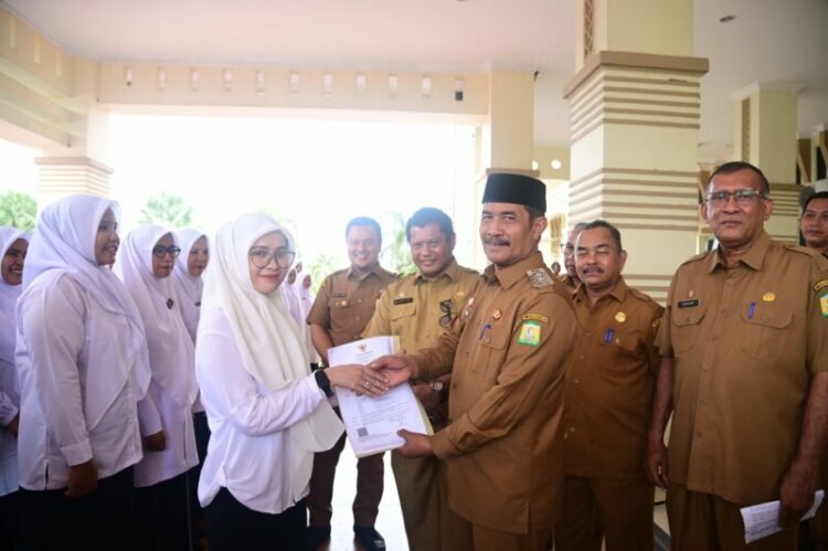 101 ASN Baru Aceh Besar Terima SK, Wabup Ingatkan Pentingnya Keharmonisan Rumah Tangga