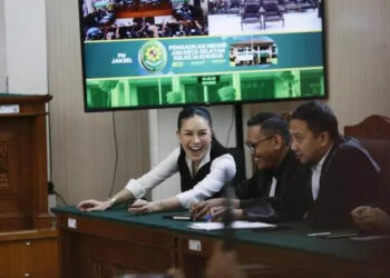 Nikita Mirzani Dituntut 11 Tahun Penjara plus Denda Rp2 Miliar!