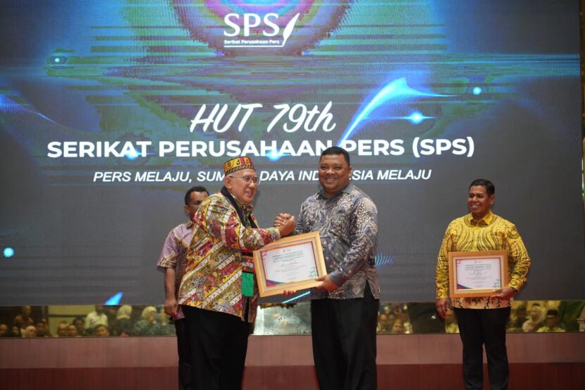 Aceh Besar Raih Penghargaan Lontar Awards 2025 dari Serikat Perusahaan Pers