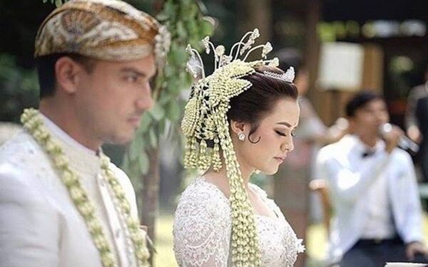 Ⓒ Hak cipta foto di atas dikembalikan sesungguhnya kepada sang pemilik foto Ⓒ Hak cipta foto di atas dikembalikan sesungguhnya kepada pemilik foto