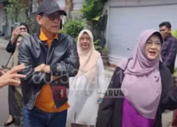 Refly Harun dan dr. Tifa saat berada di Solo. FOTO/Tangkapan Layar. Ⓒ Hak cipta foto di atas dikembalikan sesungguhnya kepada pemilik foto