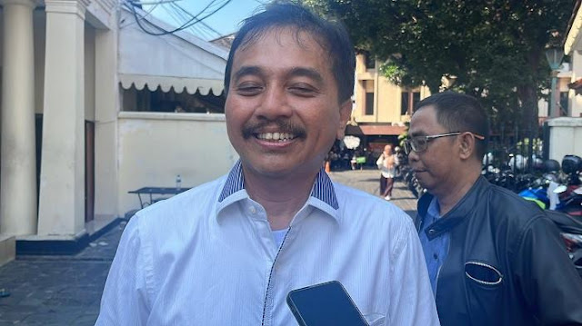 Ⓒ Hak cipta foto di atas dikembalikan sesungguhnya kepada pemilik foto Ⓒ Hak cipta foto di atas dikembalikan sesungguhnya kepada pemilik foto