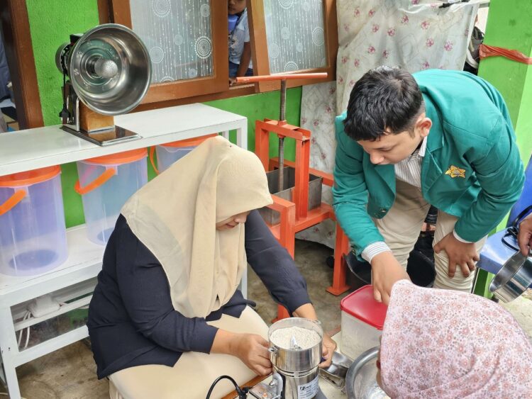 USK Dorong Ekonomi Sabang Lewat Teknologi Pengolahan Kelapa untuk UMKM