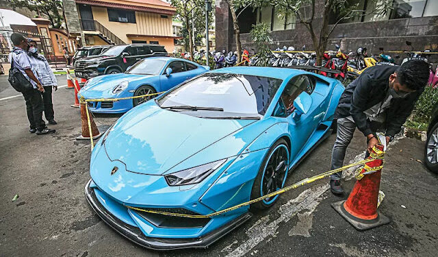Ⓒ Hak cipta foto di atas dikembalikan sesungguhnya kepada pemilik foto