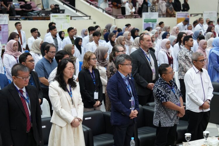 USK Bahas Keberlanjutan Ekosistem dan Kesejahteraan Hewan di Forum ICSEAR