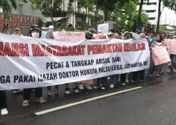 Tersandung Isu Ijazah S3 Palsu Arsul Sani Dituntut Mundur dari Hakim Konstitusi