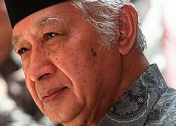 Ⓒ Hak cipta foto di atas dikembalikan sesungguhnya kepada sang pemilik foto Ⓒ Hak cipta foto di atas dikembalikan sesungguhnya kepada pemilik foto