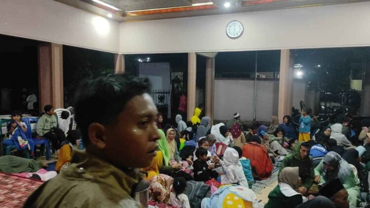 300 Warga Dievakuasi Usai Letusan Gunung Semeru, Status Naik Jadi Awas