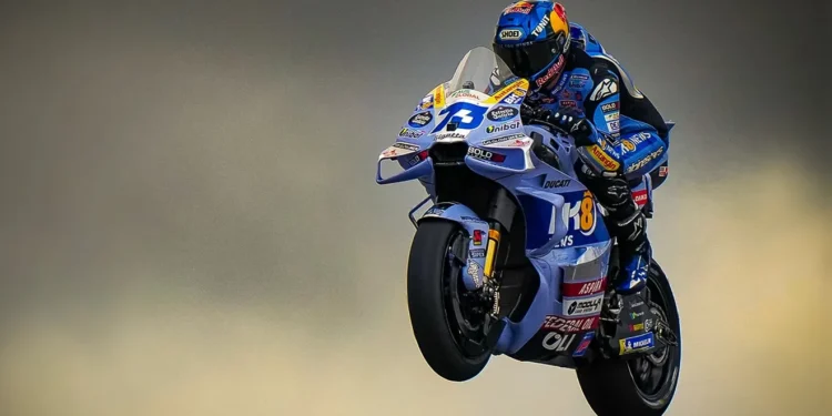 Ⓒ Hak cipta foto di atas dikembalikan sesungguhnya kepada sang pemilik foto Ⓒ Hak cipta foto di atas dikembalikan sesungguhnya kepada pemilik foto