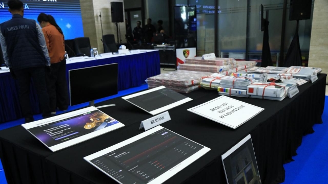 Ⓒ Hak cipta foto di atas dikembalikan sesungguhnya kepada pemilik foto