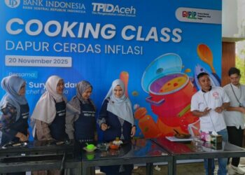 Belajar Masak Hemat ala MasterChef di Dapur Cerdas Inflasi, Kini Ibu-ibu USK Jadi Sasaran Cooking Class BI Aceh