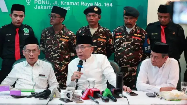 Ⓒ Hak cipta foto di atas dikembalikan sesungguhnya kepada pemilik foto Ⓒ Hak cipta foto di atas dikembalikan sesungguhnya kepada pemilik foto