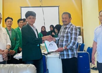 PEMA UNADA Banda Aceh Serahkan Program Kerja Kabinet Meurakyat ke Rektor