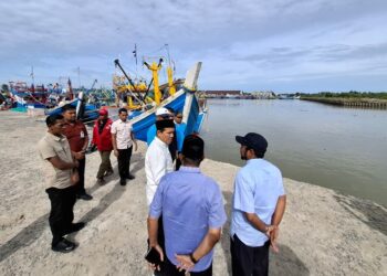 Tinjau Kuala Idi, Dek Fadh Dengar Langsung Keluhan Nelayan