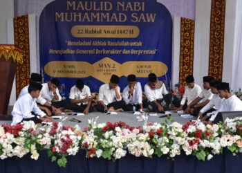 MAN 2 Kota Banda Aceh Peringati Maulid Nabi Muhammad SAW, Teungku H. Musliadi M. Amin Penceramah