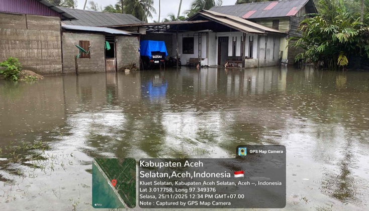 Banjir Rendam Puluhan Rumah di Aceh Selatan, Jalur Nasional Tapaktuan–Medan Lumpuh
