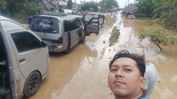 Ⓒ Hak cipta foto di atas dikembalikan sesungguhnya kepada pemilik foto Ⓒ Hak cipta foto di atas dikembalikan sesungguhnya kepada pemilik foto
