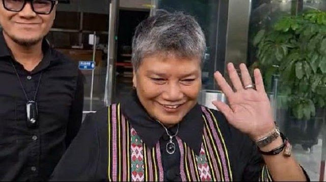 Ⓒ Hak cipta foto di atas dikembalikan sesungguhnya kepada pemilik foto Ⓒ Hak cipta foto di atas dikembalikan sesungguhnya kepada pemilik foto