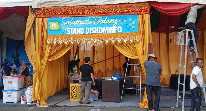 Ⓒ Hak cipta foto di atas dikembalikan sesungguhnya kepada sang pemilik foto Ⓒ Hak cipta foto di atas dikembalikan sesungguhnya kepada pemilik foto