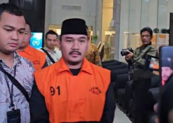 KKN Berlapis: Ade Kuswara dan Ayahnya Jadi Cerminan Jokowi-Gibran