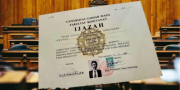 Ⓒ Hak cipta foto di atas dikembalikan sesungguhnya kepada sang pemilik foto Ⓒ Hak cipta foto di atas dikembalikan sesungguhnya kepada pemilik foto