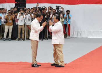 Ⓒ Hak cipta foto di atas dikembalikan sesungguhnya kepada sang pemilik foto Ⓒ Hak cipta foto di atas dikembalikan sesungguhnya kepada pemilik foto
