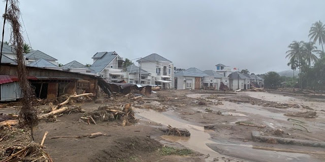 Ⓒ Hak cipta foto di atas dikembalikan sesungguhnya kepada sang pemilik foto Ⓒ Hak cipta foto di atas dikembalikan sesungguhnya kepada pemilik foto