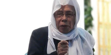 Ⓒ Hak cipta foto di atas dikembalikan sesungguhnya kepada sang pemilik foto Ⓒ Hak cipta foto di atas dikembalikan sesungguhnya kepada pemilik foto